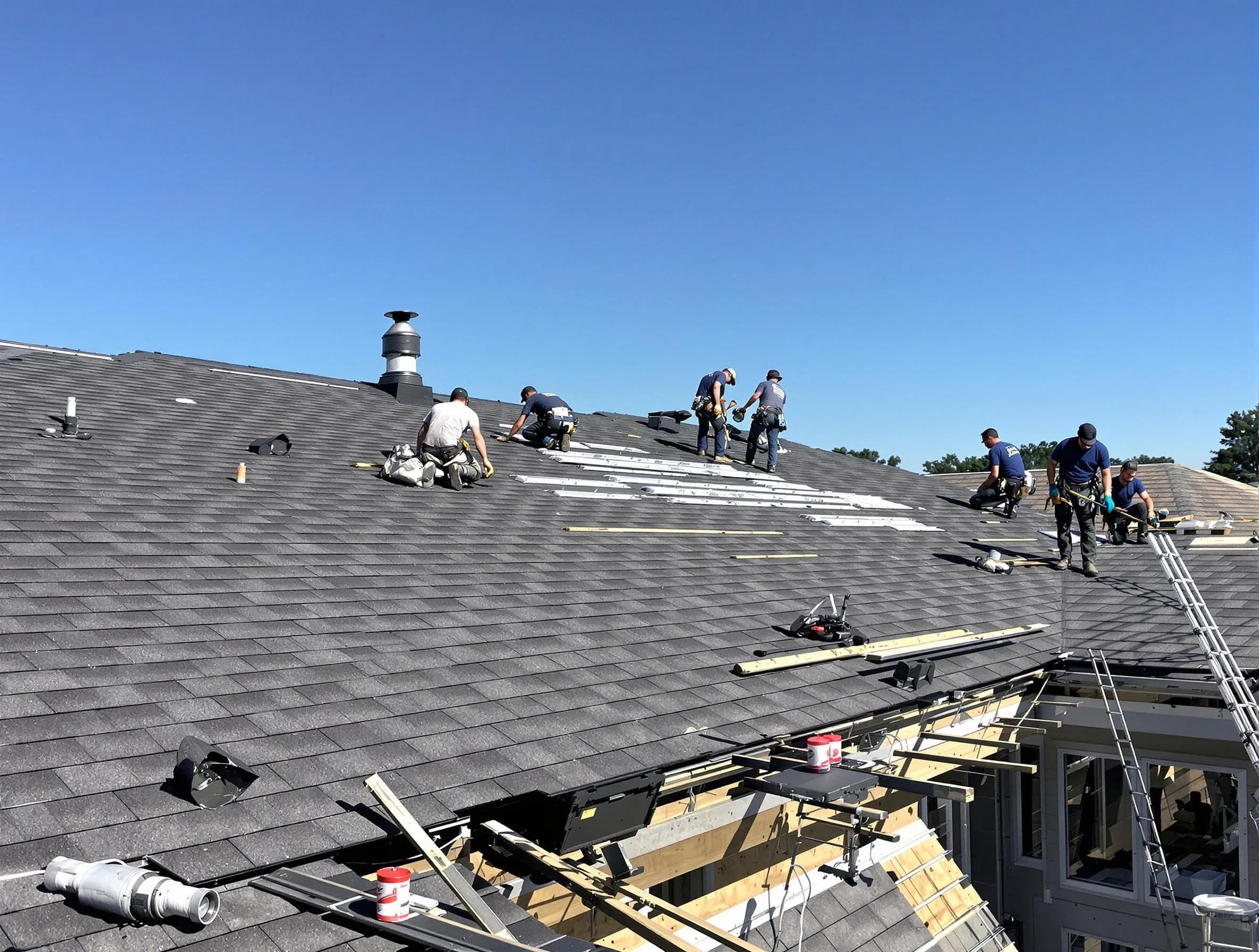 Willoughby Roofing Company experts performing roof installation in Willoughby, OH